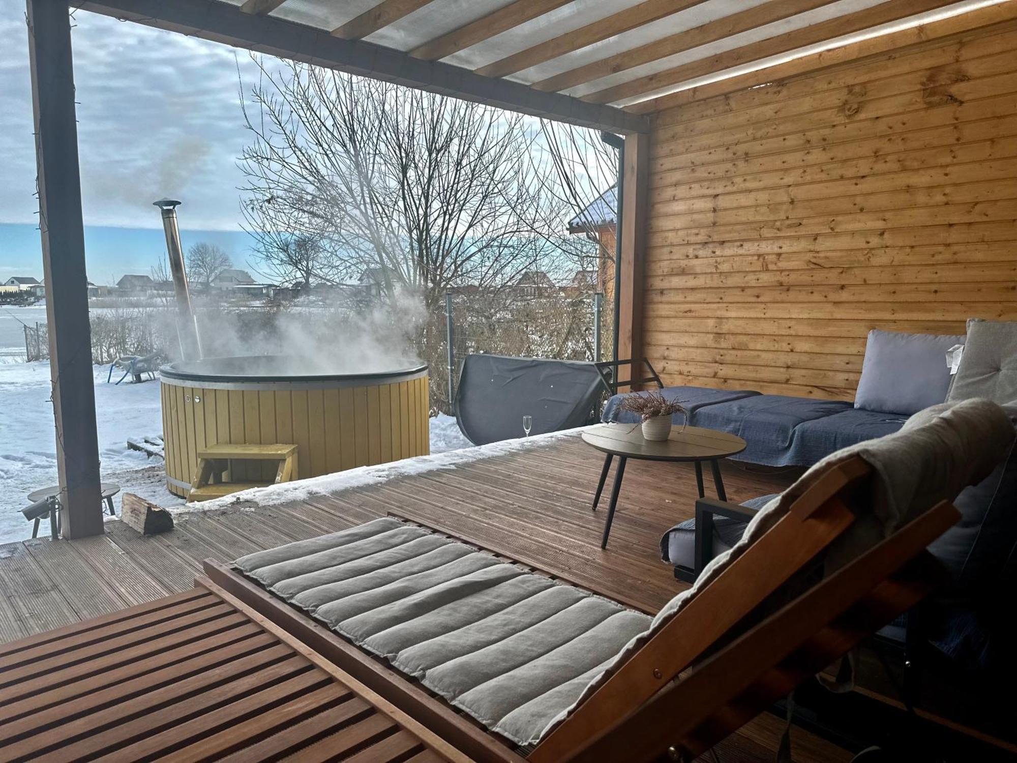 Relax House Nad Jeziorem Z Goraca Balia Villa Bieniowice Exterior photo